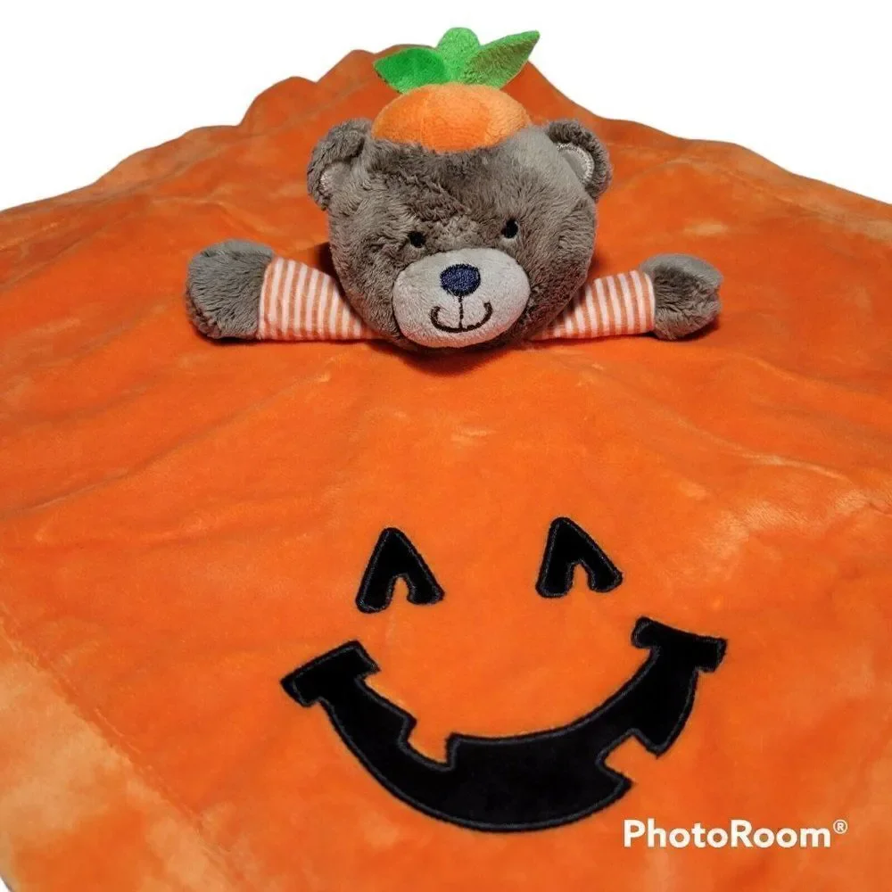 ‎Carters Halloween Baby Lovey Rattle Security Blanket Pumpkin Bear